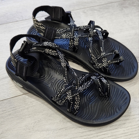 Chaco Women's Z/Volv X2 Sandals - Dash Black, Women's size 7. - Picture 4 of 9
